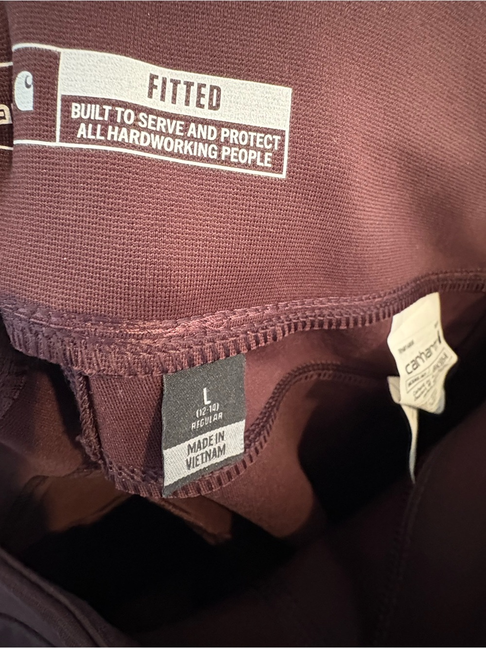 Like new! Women’s Large Carhartt Leggings in Deep Burgundy - Picture 5 of 6